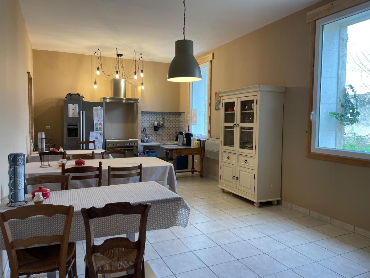 Bed and Breakfast Mas De La Forge Noguier à Vergèze Extérieur photo